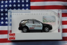 images/productimages/small/Mercedes-Benz M-Class D.A.R.E. Busch 49813 doos.jpg